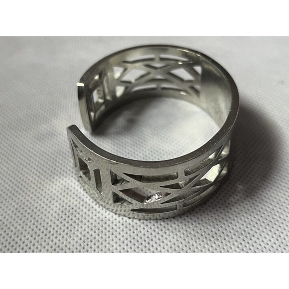 SALISBURY FINE METAL ARTISANS Monogram "KML" PEWTER CUFF BRACELET - Picture 9 of 15